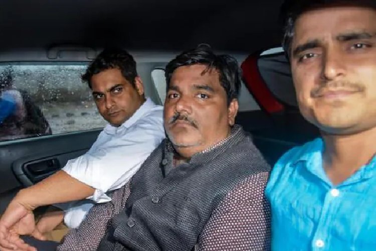दिल्ली दंगा: IB अधिकारी अंकित शर्मा हत्याकांड में ताहिर हुसैन दोषी करार! कोर्ट का बड़ा फैसला