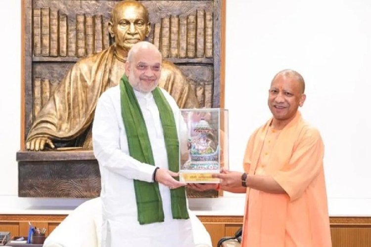 राम मंदिर चढ़ावा चोरी प्रकरण के बीच दिल्ली पहुंचे CM योगी, अमित शाह से की 40 मिनट की बात