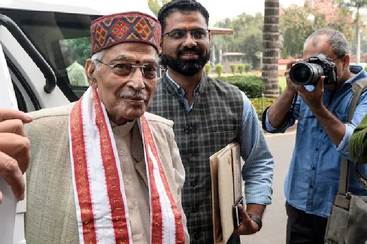 'छात्रों की चिंता जायज है, लाठी से नहीं सुलझेगी समस्या...' नीट विवाद पर BJP के वरिष्ठ नेता मुरली मनोहर जोशी का बड़ा बयान