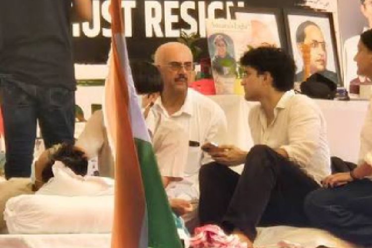 ''प्रदर्शनकारियों पर पुलिस कार्रवाई की न्यायिक जांच हो...'' SCBA अध्यक्ष विकास सिंह ने PMO और गृह मंत्रालय को लिखा पत्र