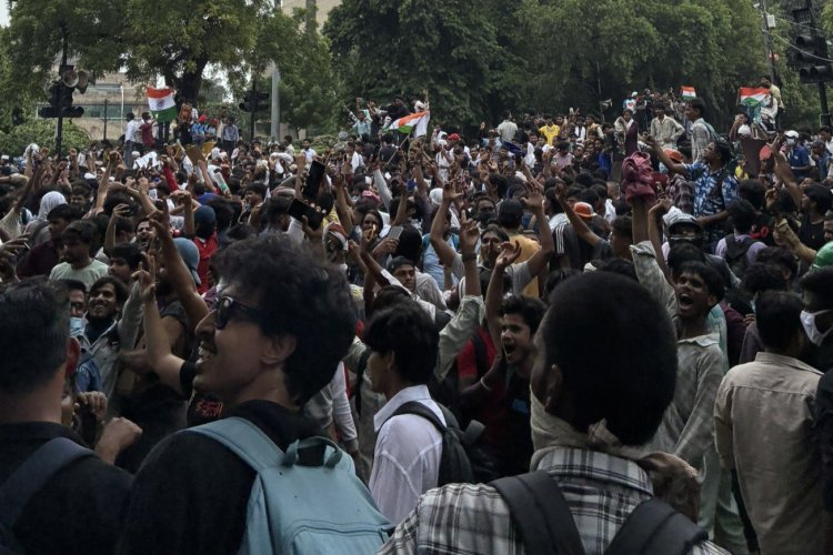 भर्ती से लेकर प्रवेश परीक्षाओं तक फैला जाल, 2014 से अब तक 116 पेपर लीक के मामले आए सामने, 19 राज्यों में फैला नेटवर्क