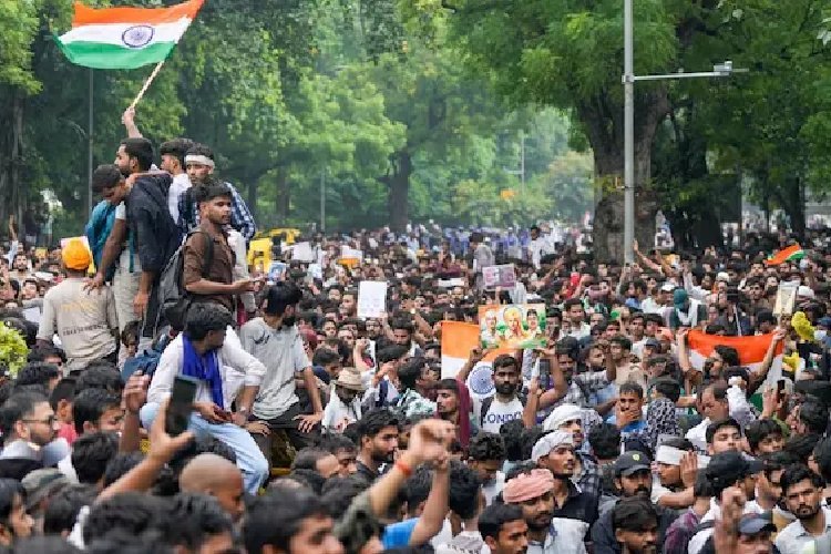 जंतर-मंतर प्रदर्शन में पूर्व BJP विधायक की बेटी से छेड़छाड़ का आरोप, वॉलंटियर्स पर भी उठे सवाल