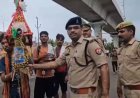 मुस्लिम ACP ने अपने हाथों से कांवड़ियों को बांटा पानी, गाजियाबाद पुलिस ने शेयर किया दिल छू लेने वाला वीडियो