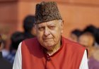 आजादी के दिन फारूक अब्दुल्ला की बड़ी मांग: ''जम्मू-कश्मीर को बिना देरी राज्य का दर्जा दो''