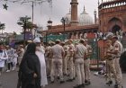 दिल्ली की जामा मस्जिद के पास गरजे बुलडोजर… हाईकोर्ट के आदेश पर सरकारी जमीन और पार्कों से सालों पुराना अतिक्रमण हटाया