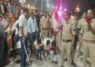 उज्जैन महाकाल मंदिर में कर्मचारी पर चाकू से हमला… पुलिस ने आरोपियों का निकाला जुलूस, इलाके में फैल गया खौफ