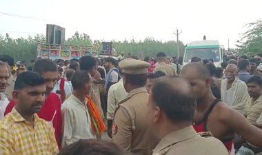 हाईटेंशन तार से डीजे टकराया, कांवड़ यात्रा में फैला करंट... 2 कांवड़ियों की दर्दनाक मौत! चार झुलसे