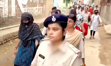 घरवालों से कहा- पढ़ाई करने शहर जा रहे हैं, होटल में मिलीं 15 युवतियां, ने पकड़ा तो खुली कहानी