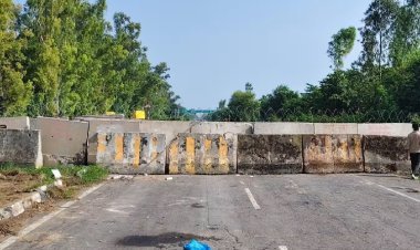 किसानों के दिल्ली कूच से पहले खनौरी बॉर्डर सील, हरियाणा पुलिस ने लगाए कंक्रीट बैरिकेड और वाटर कैनन