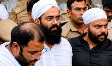 यूपी चुनाव 2027: क्या चुनावी मैदान में उतरेंगे अतीक अहमद के बेटे उमर? प्रयागराज की पश्चिमी सीट पर बदले सियासी समीकरण और मुस्लिम वोट बैंक का गणित