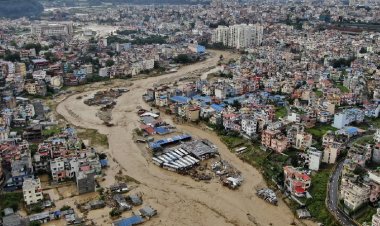 नेपाल में भीषण बाढ़-भूस्खलन से हर ओर तबाही, कैलाश मानसरोवर यात्रा पर निकले करीब 400 श्रद्धालु लापता, संपर्क पूरी तरह टूटा!