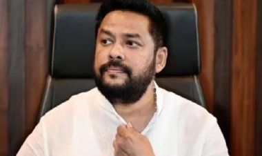 वाल्मीकि घोटाले के आरोपों के बीच कर्नाटक मंत्री बी. नागेंद्र का इस्तीफा, बोले- 'मैं बेगुनाह हूं, बीजेपी ने झूठा आरोपी बनाया'