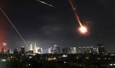 होर्मुज में हमले के बाद ईरान का पलटवार, जॉर्डन और UAE में अमेरिकी ठिकानों पर मिसाइल हमला