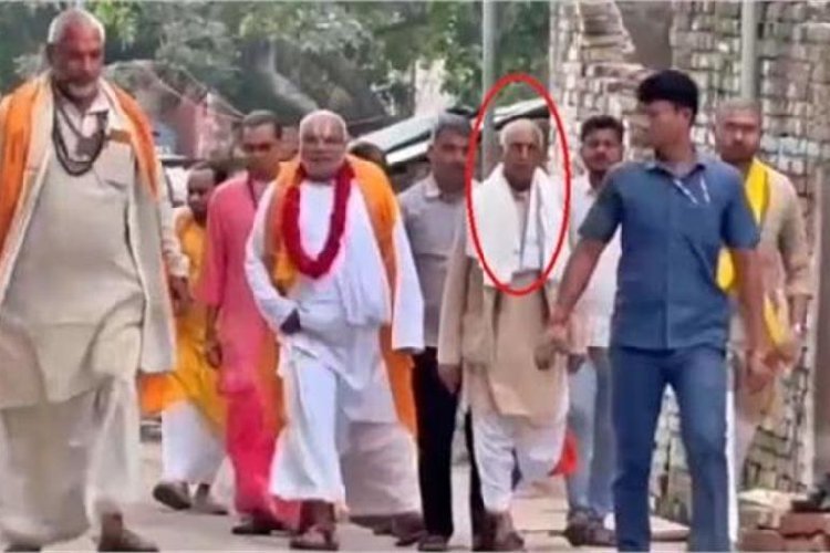 चढ़ावा विवाद के दो महीने बाद पहली बार सामने आए चंपत राय, परमहंस आचार्य से की मुलाकात
