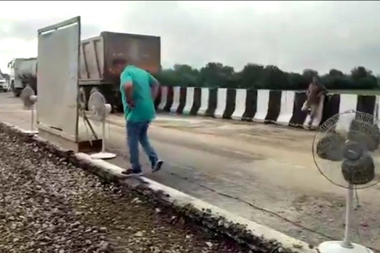 4700 करोड़ खर्च, 40 जगह दरारें... अब एक्सप्रेसवे नहीं, पंखों के भरोसे चल रही मरम्मत!