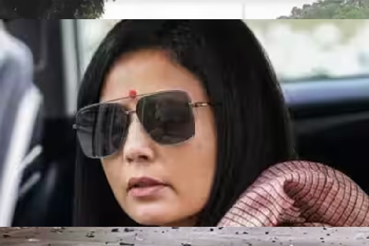 'राजनीति में आकर अंडों से डरती हैं? स्वतंत्रता सेनानियों ने तो छाती पर गोलियां खाईं' सुप्रीम कोर्ट ने महुआ मोइत्रा को लगाई फटकार