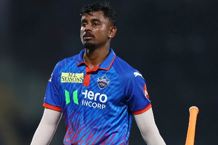 IPL क्रिकेटर अभिषेक पोरेल गिरफ्तार, मेडिकल छात्रा ने लगाया शादी का झांसा देकर रेप का आरोप