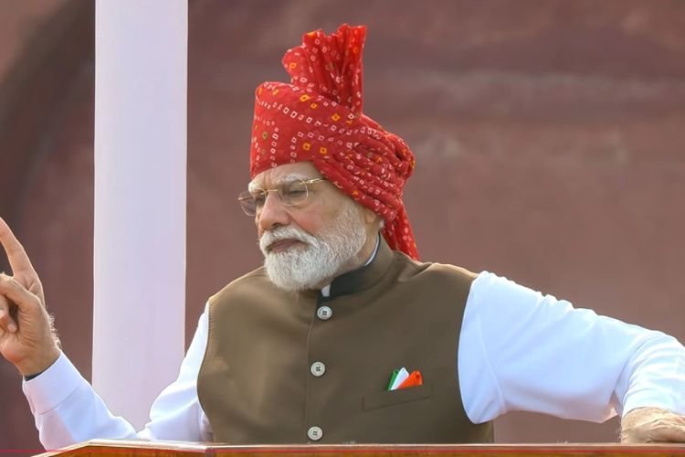 80वां स्वतंत्रता दिवस: लाल किले से पीएम मोदी के भाषण की 5 अहम बातें; इकोनॉमी, डिफेंस और आत्मनिर्भरता पर दिया बड़ा संदेश
