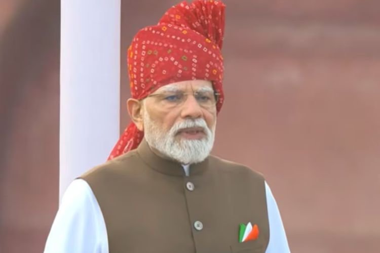'अब कोई ग्लोबलाइजेशन की बात नहीं करता, सबको अपनी पड़ी है': लाल किले से पीएम मोदी का कड़ा संदेश; नेक्स्ट-लेवल रिफॉर्म्स से बाजार पर कब्जा करेगा भारत