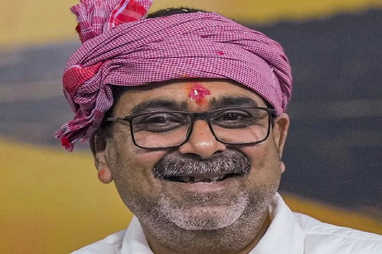 बड़ा खुलासा! पूर्व आप नेता अवध ओझा ने की RSS की जमकर तारीफ, कहा- मैं तो भाजपा से ही टिकट चाहता था