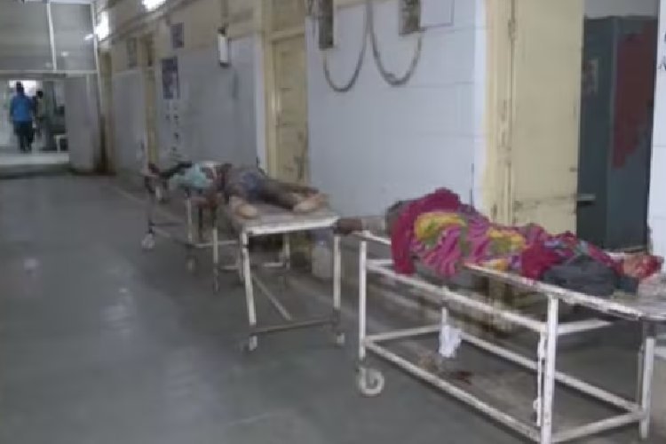 भिंड में भीषण हादसा! ग्वालियर से लौट रहे मजदूरों की पिकअप ट्रक से टकराई, 8 की मौत, 32 घायल