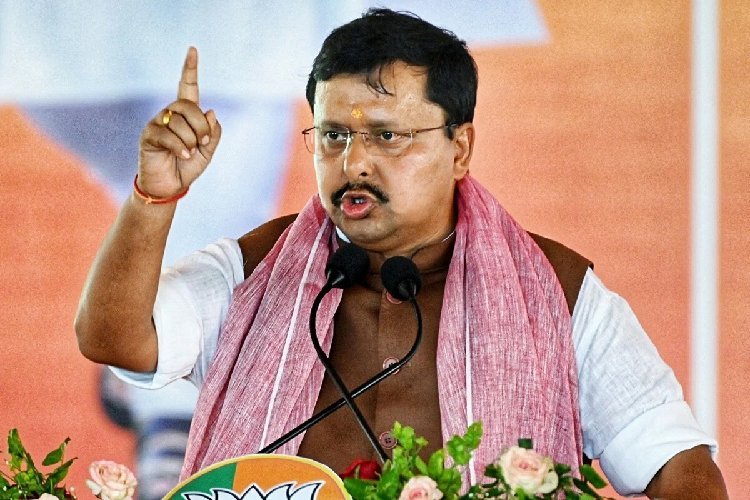 सज्जन कुमार की शोक सभा में जाना पड़ा महंगा! बीजेपी अध्यक्ष नितिन नवीन ने दिल्ली के 3 सांसदों को लगाई कड़ी फटकार