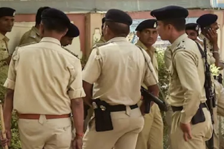 रक्षाबंधन पर बहन को प्रेमी संग देख भाई आगबबूला, फिर दोनों ने मिलकर कर दिया कांड
