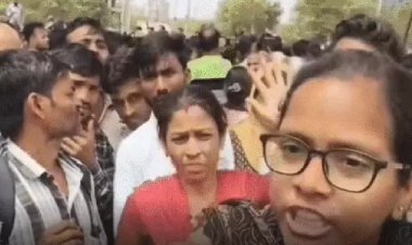 नोएडा मजदूर आंदोलन केस: DU छात्रा आकृति चौधरी के खिलाफ NSA रद्द, इलाहाबाद हाईकोर्ट का बड़ा आदेश, 5 लाख मुआवजा