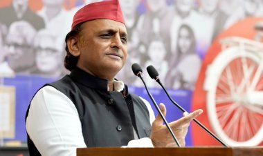 अखिलेश ने खोले सपा के दरवाजे, टिकट से वंचित नेताओं को मिलेगा सम्मान! 2027 से पहले बड़ा सियासी दांव