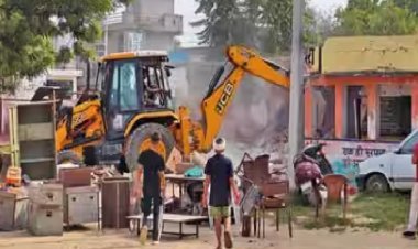 जयपुर में भैंस के शेड में चलने वाले स्कूल को बुलडोजर से ढहाया, अब बनेगा नया भवन
