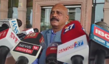 सबके चेहरे पहचान रहा हूं, आने नहीं दूंगा… राम मंदिर ट्रस्ट के नए सीईओ जितेंद्र मिश्रा ने पत्रकारों को दिखाए तेवर