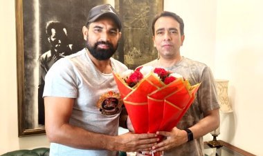 शमी और जयंत की मुलाकात से मचा सियासी बवंडर, क्या अमरोहा एक्सप्रेस अब राजनीति में लगाएगी चौके-छक्के?