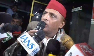 20 करोड़ के रथ पर अखिलेश यादव का तंज, बोले- 3 करोड़ कम करके हमें दे दो, घर पर खड़ा कर देंगे