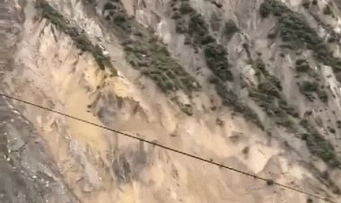 नेपाल में पहाड़ टूटकर नदी में गिरा! कालीगंडकी का रास्ता मलबे से भरा, मुस्तांग में 14 की मौत; वीडियो वायरल