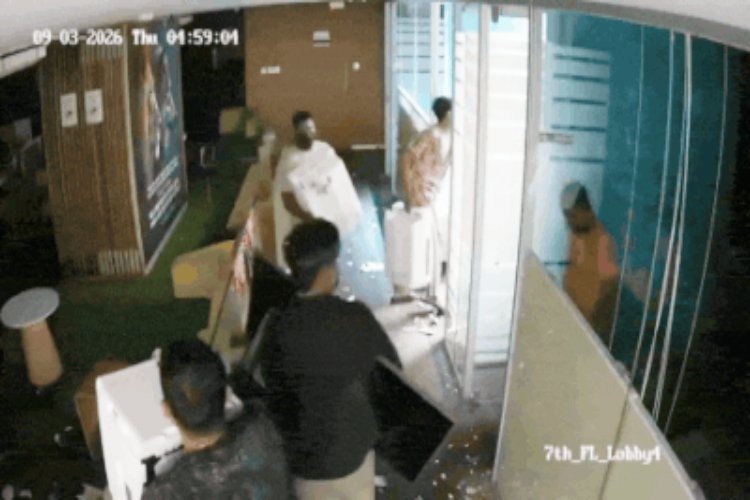 मास्क और हेलमेट पहने गुंडों ने कोलकाता TMC दफ्तर से टीवी-प्रिंटर लूटे, अभिषेक बनर्जी का BJP पर हमला