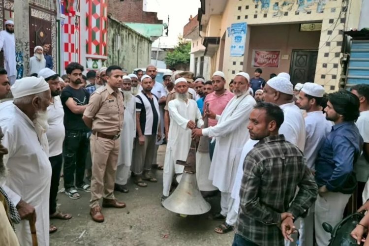 बिजनौर पहुंचते ही SP केके बिश्नोई का ऐक्शन शुरू, मस्जिदों से उतरवाए लाउडस्पीकर, करीब 100 जब्त
