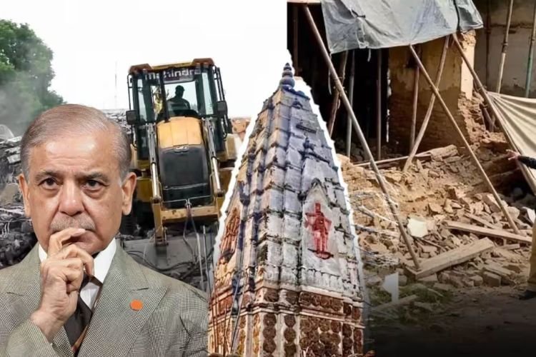 खुद के मुल्क में 125 साल पुराना मंदिर गिराया, और भारत को सहिष्णुता सिखाने चला पाकिस्तान! दोगलेपन की भी हद होती है।