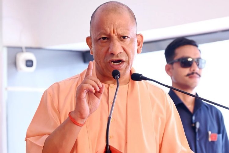 सीएम योगी का बड़ा ऐलान: यूपी में बुजुर्गों, बेसहारा महिलाओं और दिव्यांगों की पेंशन बढ़ेगी