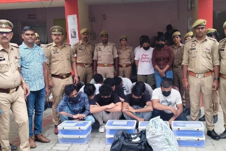 लखनऊ में बैठकर अमेरिकियों से ठगे 100 करोड़! कॉल सेंटर का जाल बिछाया, 16 गिरफ्तार; रात भर चलता था फर्जी सुरक्षा एजेंसी का खेल