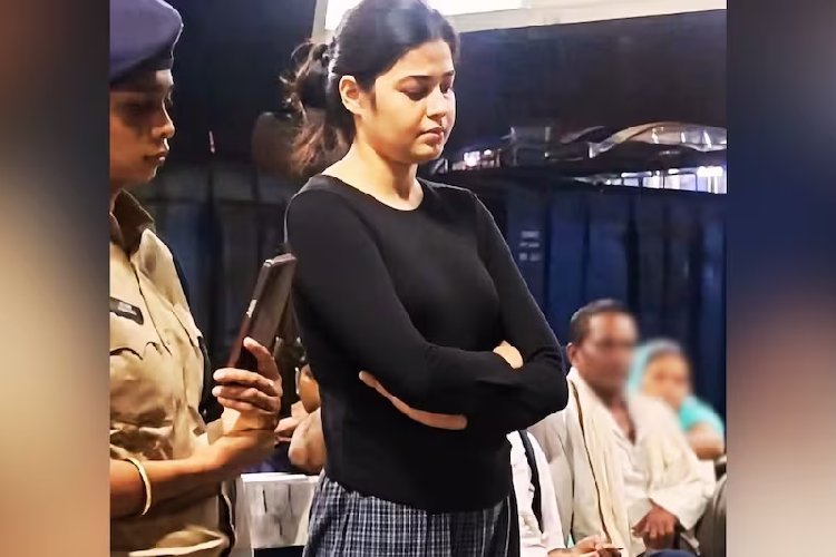 'किलर' लुक वाली नेहा झा को कब मिलेगी बेल? कोर्ट ने केस डायरी मांगी, 24 सितंबर को अगली सुनवाई