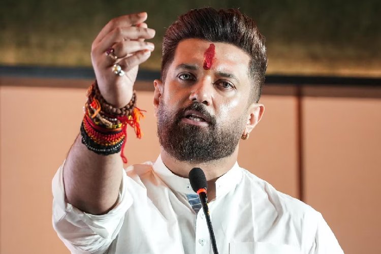 चिराग पासवान को 'ट्रांसजेंडर' बताने पर बवाल! जीतन राम मांझी भड़के, सम्राट चौधरी सरकार से राजन सिंह पर कार्रवाई की मांग