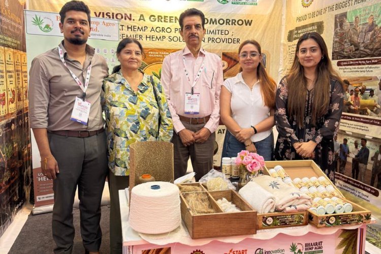 पहले सेल्फी, फिर सात फेरे... ट्रेड शो में योजनाओं को बताने का मनभावन अंदाज, प्रदेश की लोककला ने भी बांधा समां