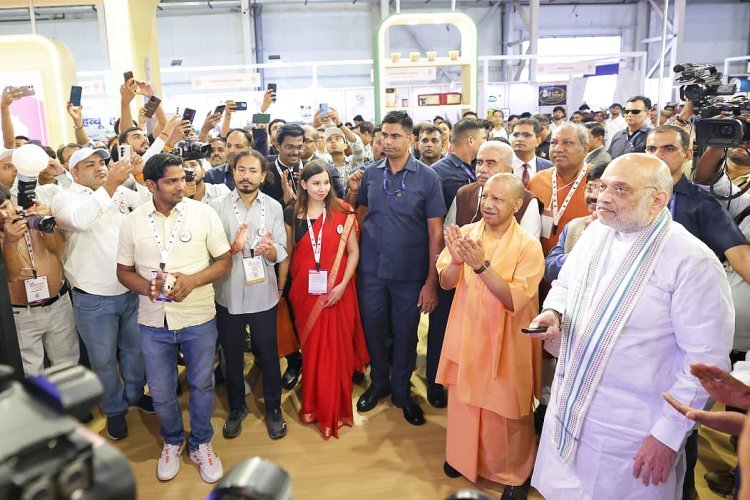 योगी सरकार में यूपी का मत्स्य सेक्टर बनेगा करोड़ों का हब, इंटरनेशनल ट्रेड शो में 600 करोड़ के निवेश प्रस्ताव