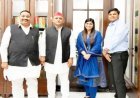 BJP के पूर्व सांसद धर्मेंद्र कश्यप और बेटी सपा में शामिल, BSP के आबिद अली भी पहुंचे