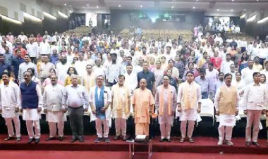 ‘नमो सेवा अनकही कहानियां’ पर आधारित कार्यक्रम को सीएम योगी आदित्यनाथ ने किया संबोधित