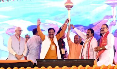 योगी का मास्टरस्ट्रोक: ‘संत रविदास नगर भदोही’ नामकरण से दलित और राजभर दोनों को एक साथ संदेश