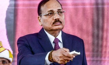 CJI सूर्यकांत ने राहुल गांधी समेत विपक्षी नेताओं से मुलाकात से किया इनकार, कहा- ऐसी मीटिंग सही नहीं