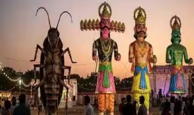 दिल्ली रामलीला में रावण-कुंभकरण-मेघनाद के साथ जलाया जाएगा 30 फीट ऊंचा कॉकरोच का पुतला