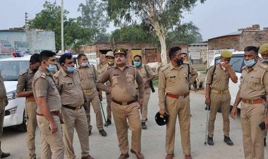 बलिया के मंदिर में दलित युवक से मारपीट का आरोप, जातिसूचक गालियां दीं, अंदर बंद किया; दो आरोपियों पर FIR