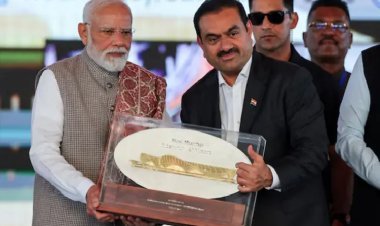 PM मोदी-गौतम अडानी की दोस्ती पर बनी डॉक्यूमेंट्री शेयर करने पर कलकत्ता हाईकोर्ट की रोक, YouTube, X और Instagram को हटाने का आदेश